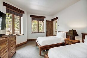 The Arrabelle at Vail Square, A RockResort