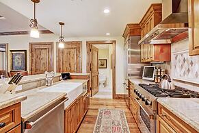 The Arrabelle at Vail Square, A RockResort