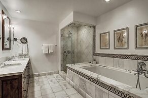 The Arrabelle, A RockResort, by Vail Resorts