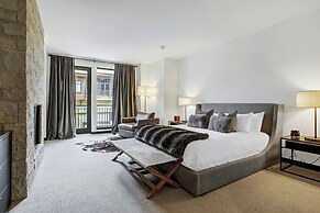 The Arrabelle, A RockResort, by Vail Resorts