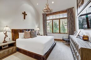 The Arrabelle at Vail Square, A RockResort