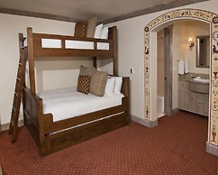 The Arrabelle at Vail Square, A RockResort