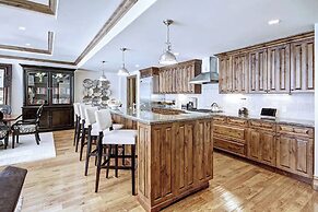 The Arrabelle at Vail Square, A RockResort