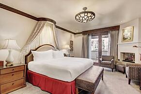 The Arrabelle at Vail Square, A RockResort