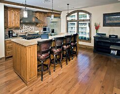 The Arrabelle at Vail Square, A RockResort