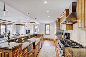 The Arrabelle at Vail Square, A RockResort