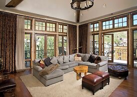 The Arrabelle, A RockResort, by Vail Resorts
