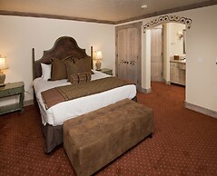 The Arrabelle at Vail Square, A RockResort