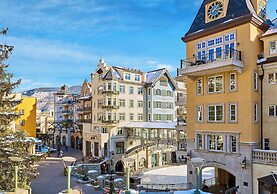 The Arrabelle at Vail Square, A RockResort