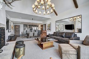 The Arrabelle, A RockResort, by Vail Resorts