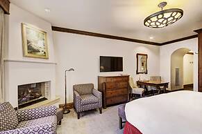 The Arrabelle at Vail Square, A RockResort