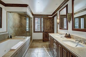 The Arrabelle, A RockResort, by Vail Resorts