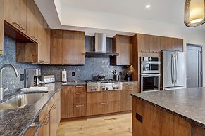 The Arrabelle at Vail Square, A RockResort