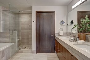 The Arrabelle at Vail Square, A RockResort