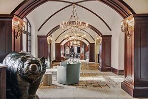 The Arrabelle at Vail Square, A RockResort