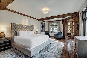 The Arrabelle at Vail Square, A RockResort