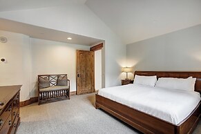 The Arrabelle at Vail Square, A RockResort