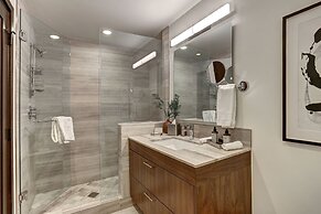 The Arrabelle at Vail Square, A RockResort