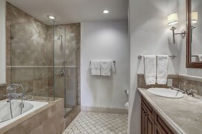 The Arrabelle at Vail Square, A RockResort