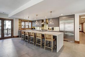 The Arrabelle at Vail Square, A RockResort