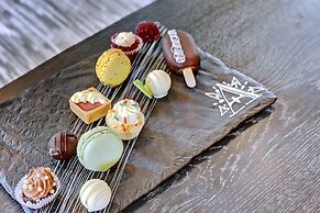 The Arrabelle at Vail Square, A RockResort