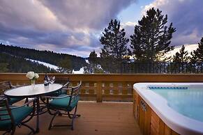 The Arrabelle at Vail Square, A RockResort