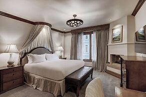 The Arrabelle, A RockResort, by Vail Resorts