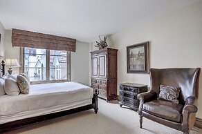 The Arrabelle at Vail Square, A RockResort