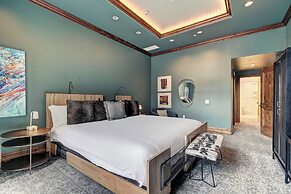 The Arrabelle, A RockResort, by Vail Resorts