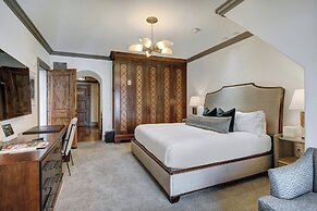The Arrabelle, A RockResort, by Vail Resorts