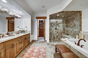 The Arrabelle at Vail Square, A RockResort