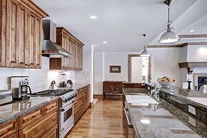 The Arrabelle at Vail Square, A RockResort