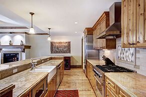 The Arrabelle at Vail Square, A RockResort