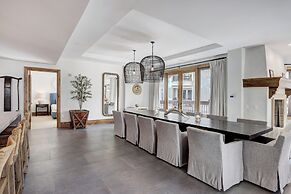 The Arrabelle at Vail Square, A RockResort