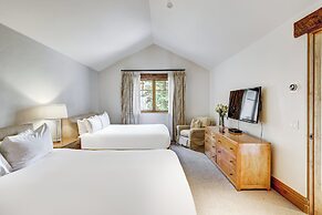 The Arrabelle at Vail Square, A RockResort