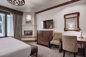 The Arrabelle at Vail Square, A RockResort