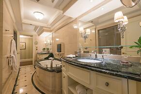 The Ritz-Carlton, Beijing