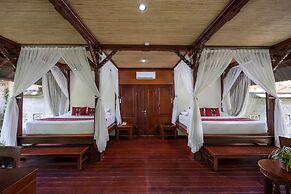 Santi Mandala Villa & Spa