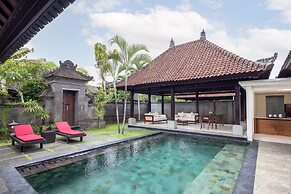 Santi Mandala Villa & Spa