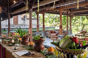 Santi Mandala Villa & Spa