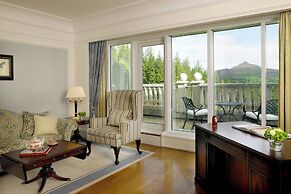 Powerscourt Hotel, Autograph Collection