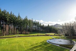 Powerscourt Hotel, Autograph Collection