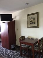 Microtel Inn & Suites by Wyndham Indianapolis Airport