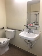 Microtel Inn & Suites by Wyndham Indianapolis Airport