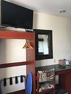 Microtel Inn & Suites by Wyndham Indianapolis Airport