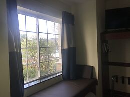 Microtel Inn & Suites by Wyndham Indianapolis Airport