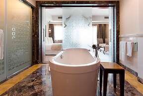 Shangri-La, Qaryat Al Beri, Abu Dhabi