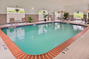 Holiday Inn Express & Suites Parkersburg-Mineral Wells by IHG