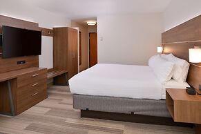 Holiday Inn Express & Suites Parkersburg-Mineral Wells by IHG