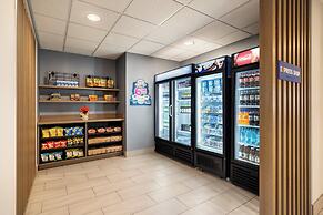 Holiday Inn Express Syracuse Airport by IHG